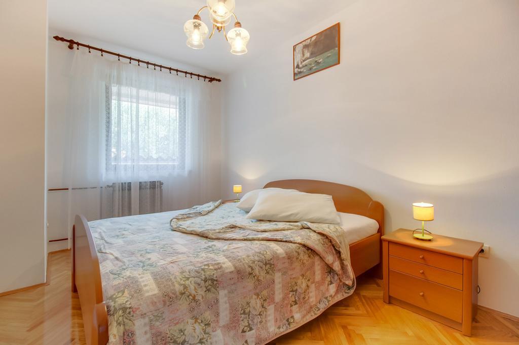 Apartments Franjo 말리로시니 객실 사진